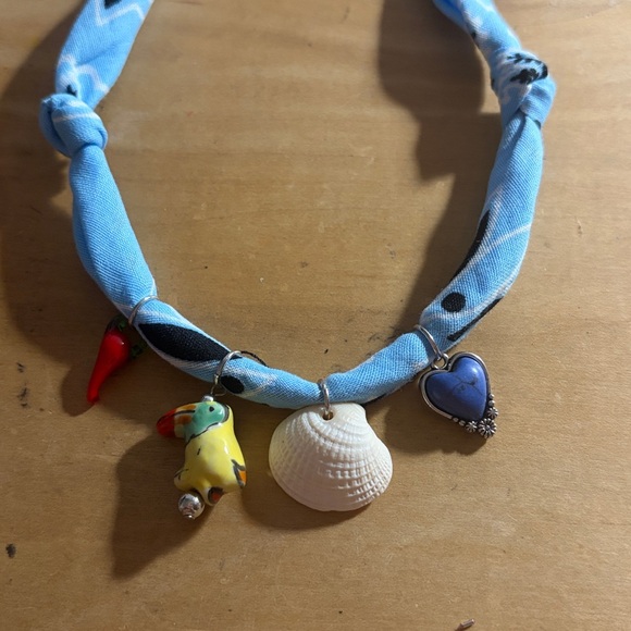 Custom | Ellen - Picture 3 of 3